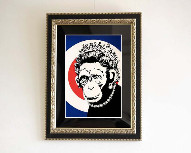 Banksy -Monkey Queen