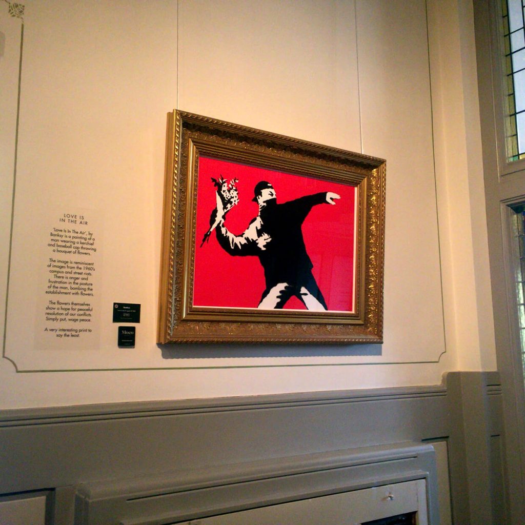 Banksy'Love is in the air' Moco