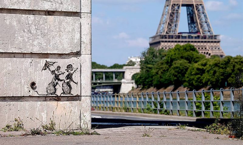 バンクシー Banksy のネズミ グラフィティアート がパリに出現 The Art Of Banksy