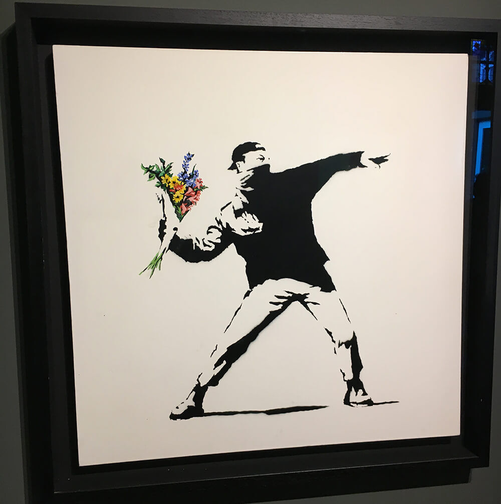 Banksy : Love is in the air